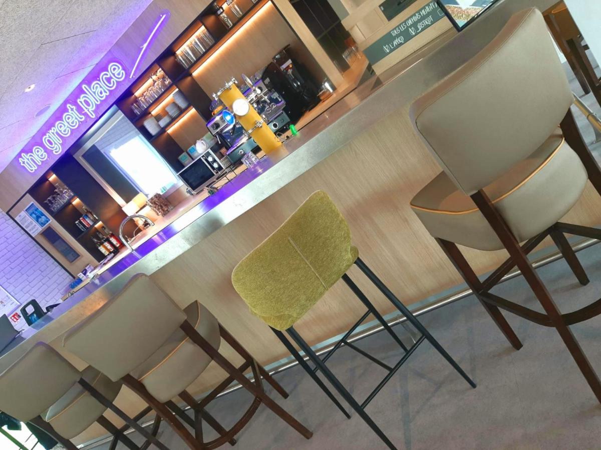 Greet Hotel Castets Coeur Des Landes Bagian luar foto