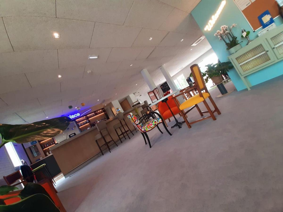 Greet Hotel Castets Coeur Des Landes Bagian luar foto