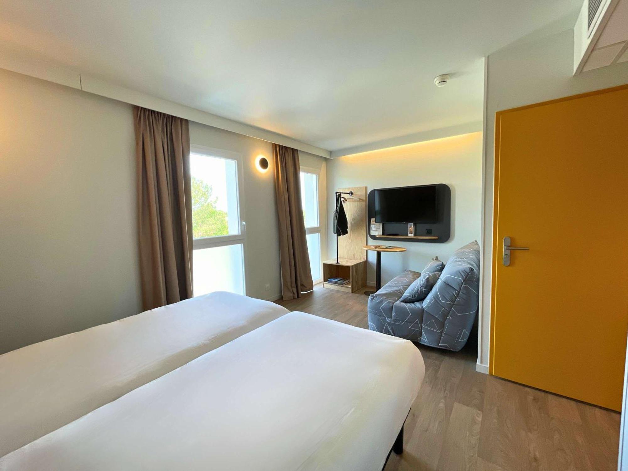 Greet Hotel Castets Coeur Des Landes Bagian luar foto